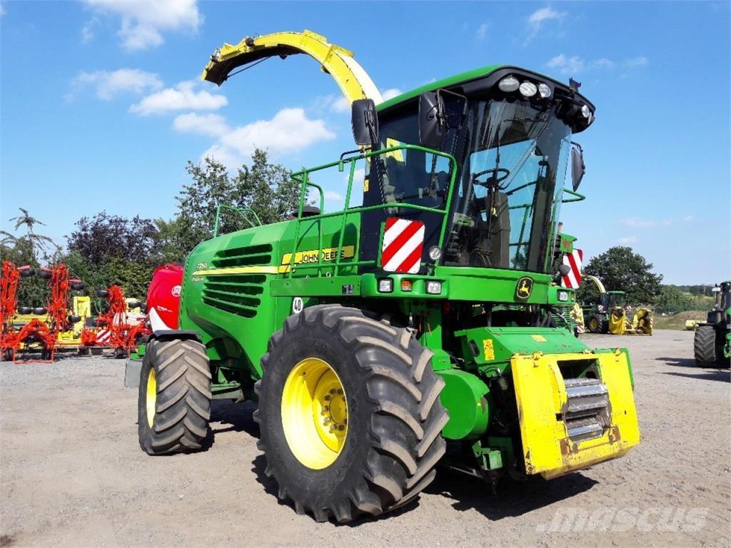 John Deere 7350 Самоходни фуражири