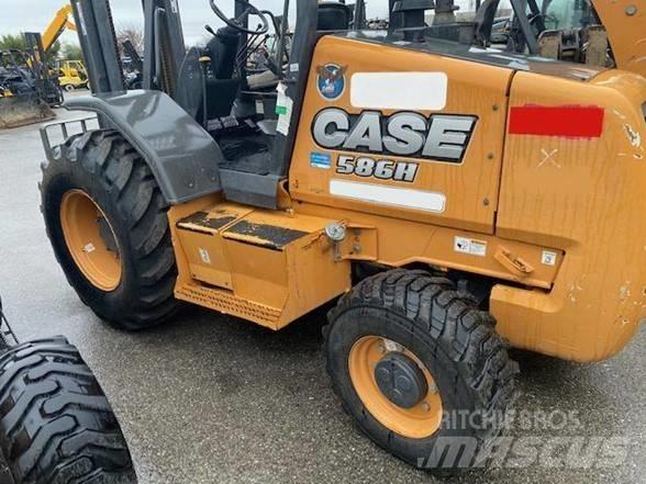 CASE 586H Камиони за херавни местности
