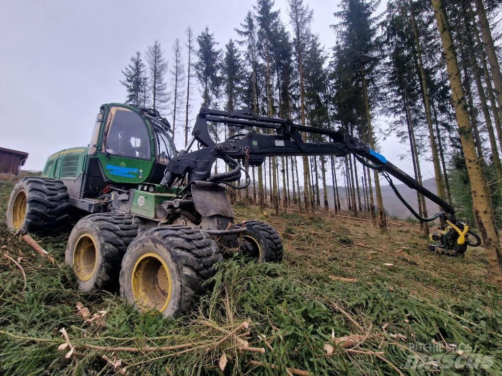 John Deere 1270 E Харвестери