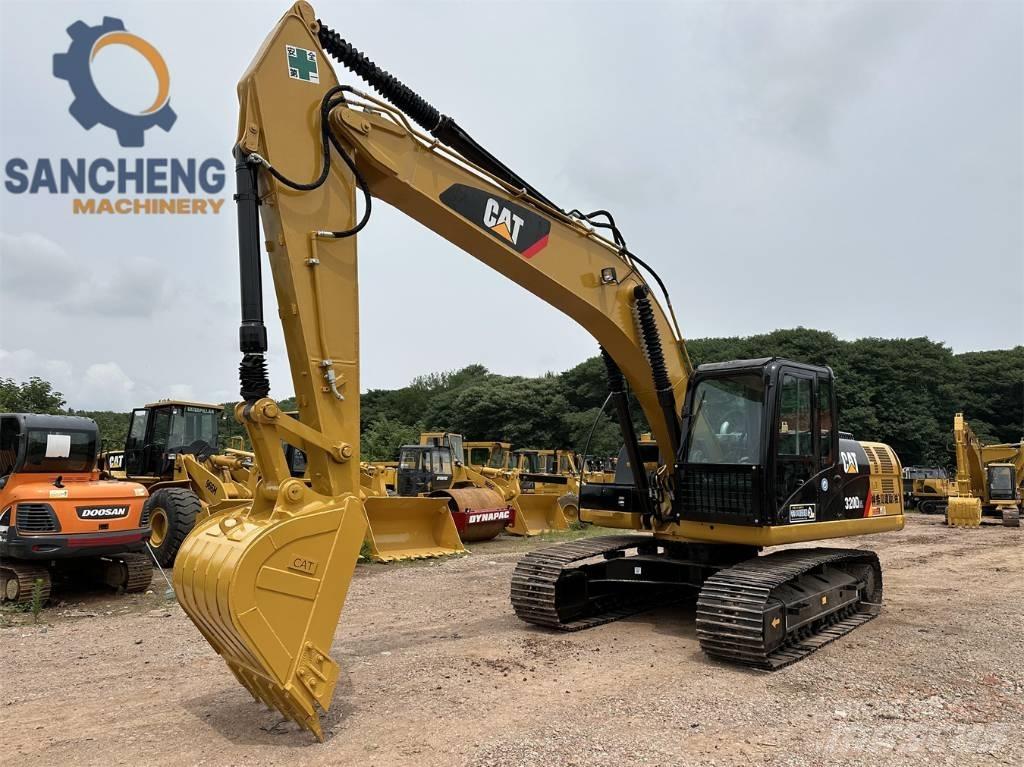 CAT 320 D2L Верижен екскаватор