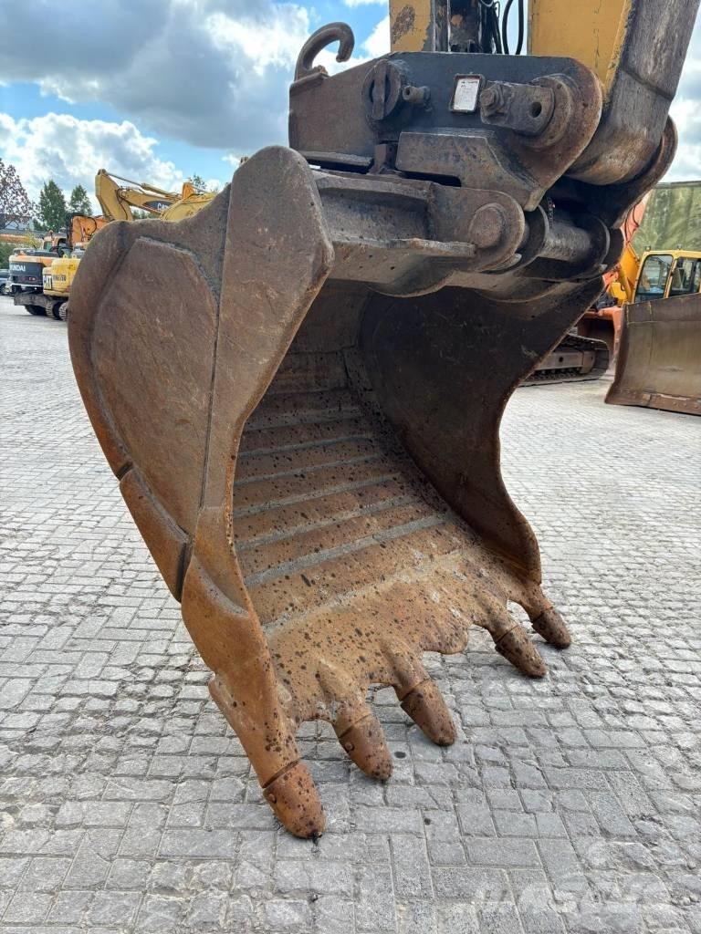 CAT 330 B L Верижен екскаватор