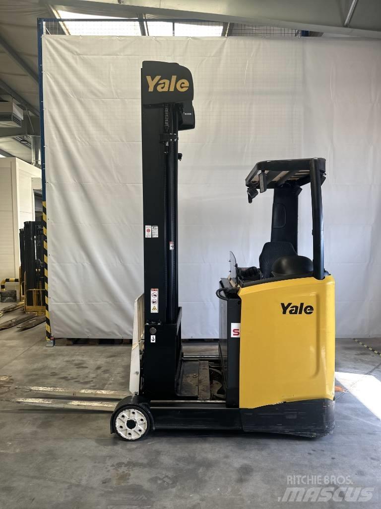 Yale mr14 Ретрак/ Високоповдигач с изместване на вилката напред