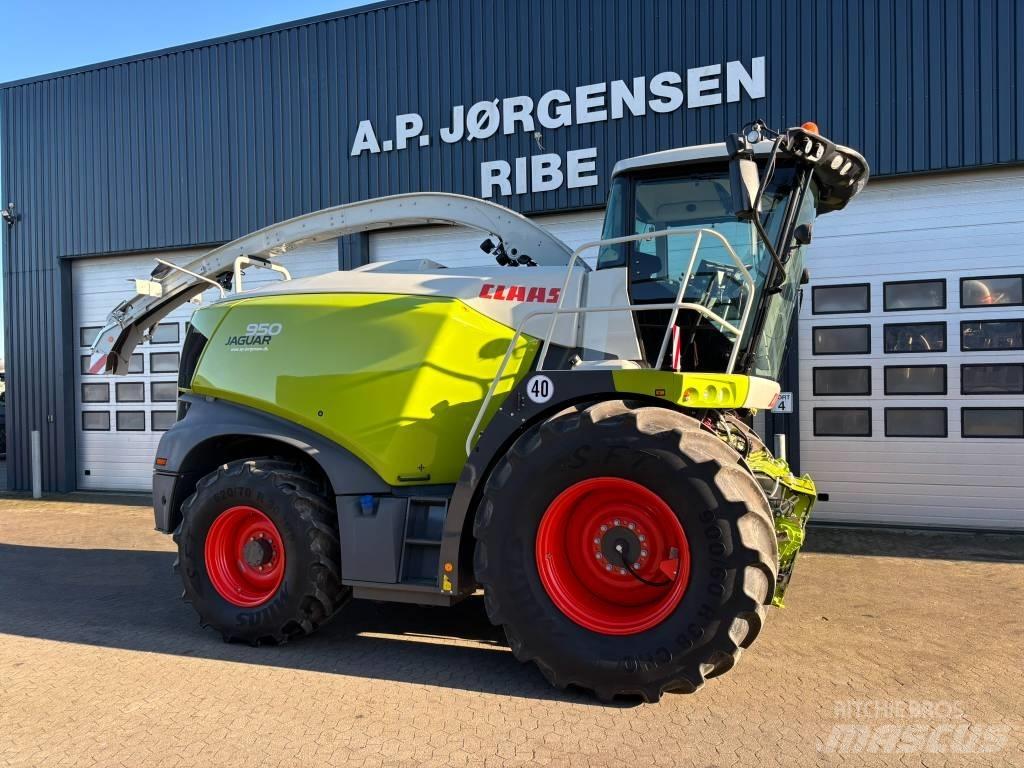 CLAAS Jaguar 950 4WD Самоходни фуражири