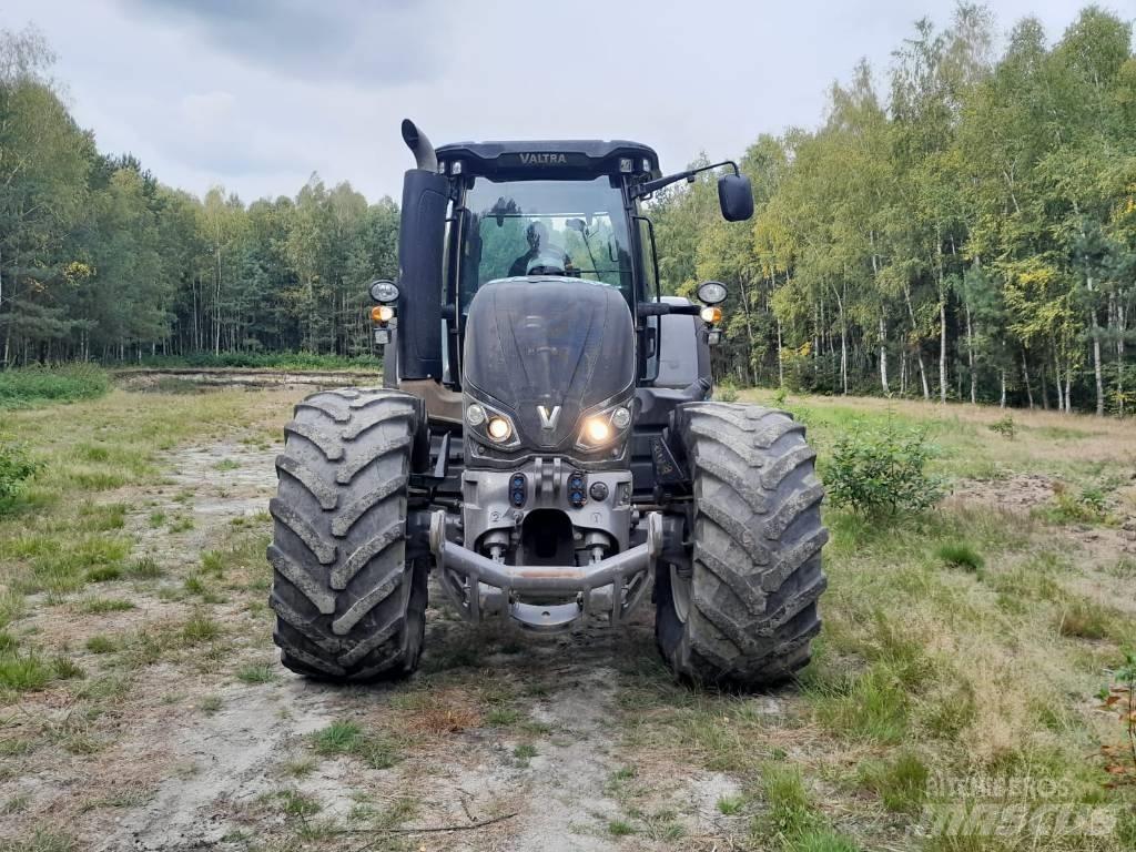 Valtra S 354 Трактори