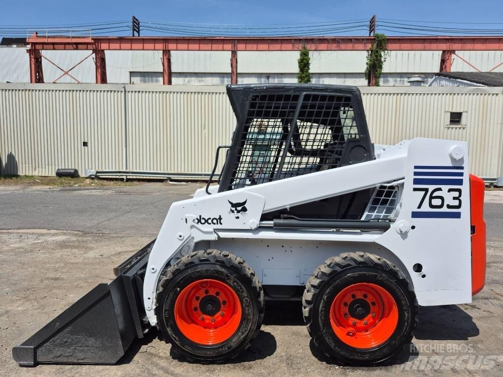 Bobcat 763 Мини товарачи
