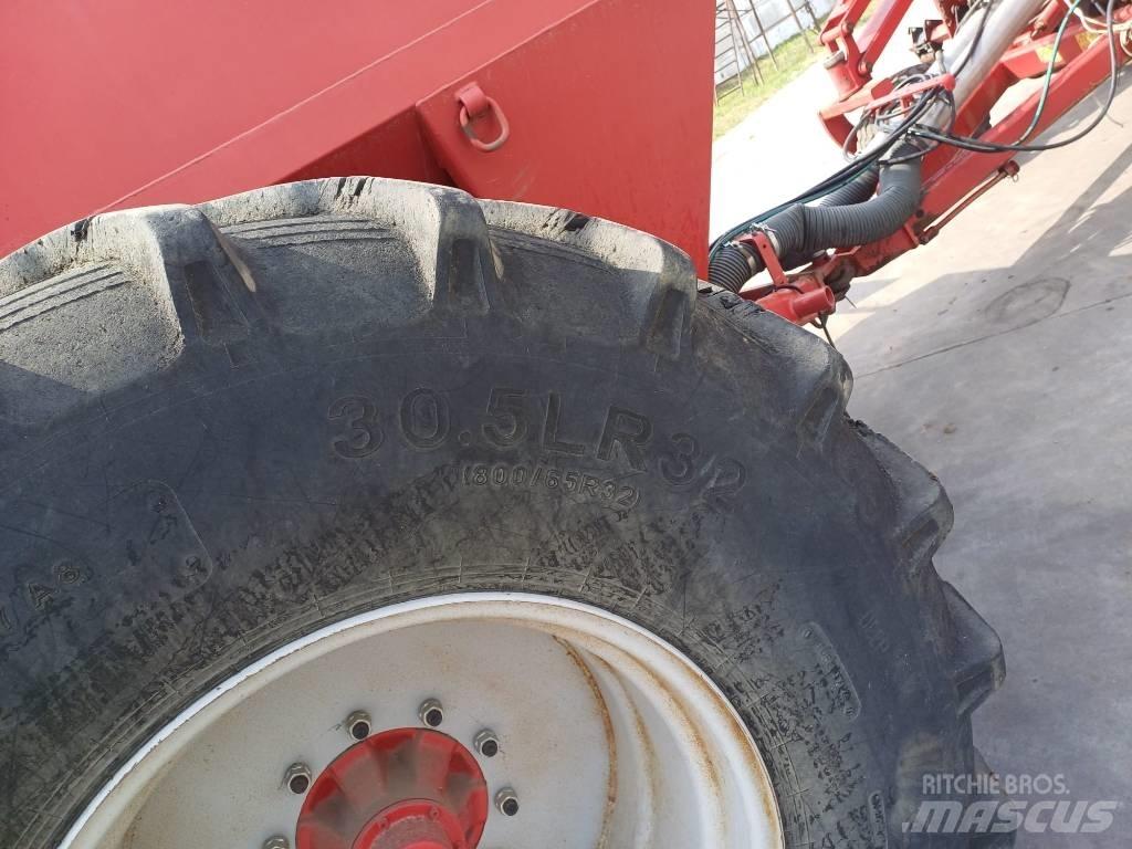 Agro Soyuz Turbosem Машини за прецизно сеене