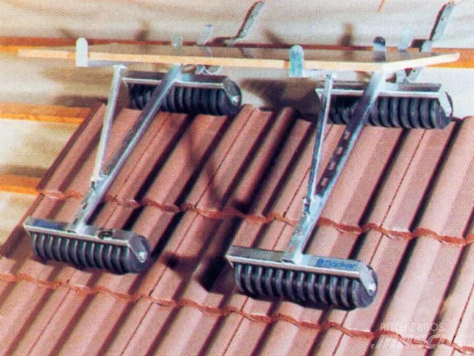 Böcker Rollbühne Части и оборудване за кранове

