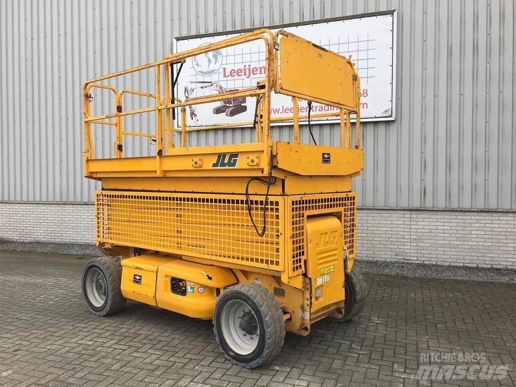 JLG 4069LE Ножични работни платформи