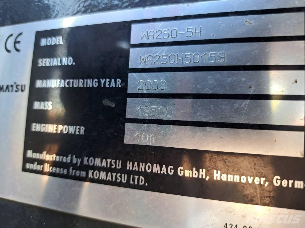 Komatsu WA 250-5H Колесни товарачи