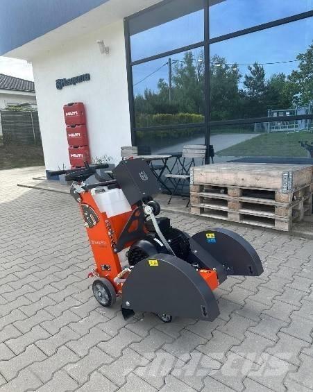Husqvarna FS500E Строителство - Други