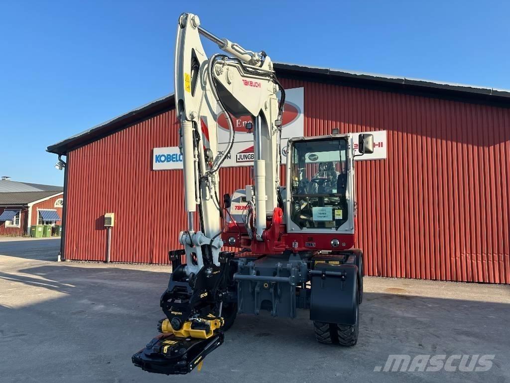 Takeuchi TB 395 W Колесни екскаватори