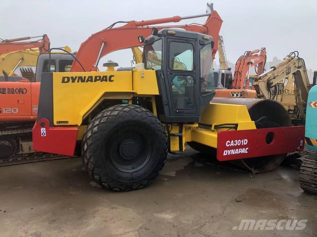 Dynapac CA301D Двойни барабанни ролки
