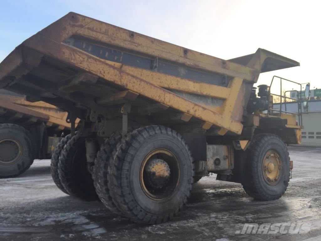 Komatsu HD 405-6 Твърди самосвали

