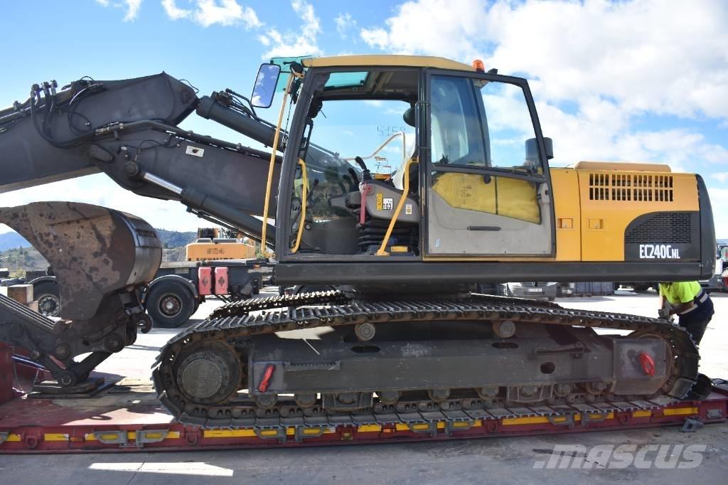 Volvo EC 240 C N L Верижен екскаватор