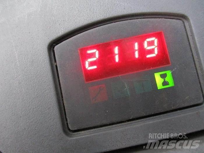 BT LPE 200-6 Транспалетни колички с платформи