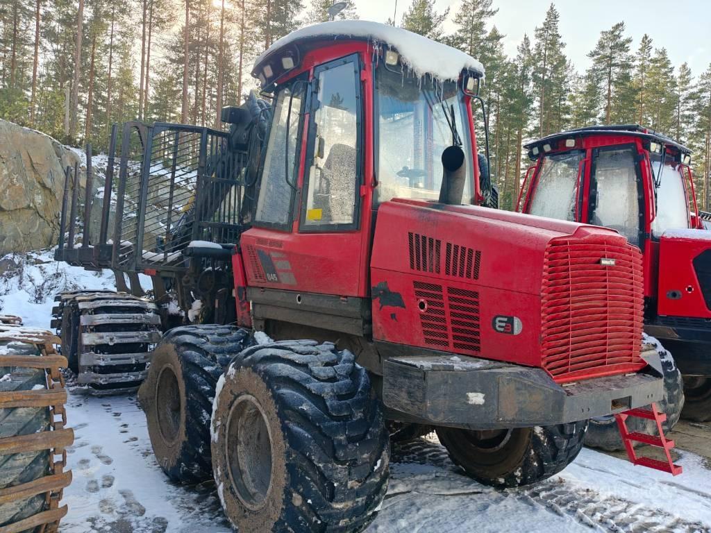 Komatsu 845 Форуардери