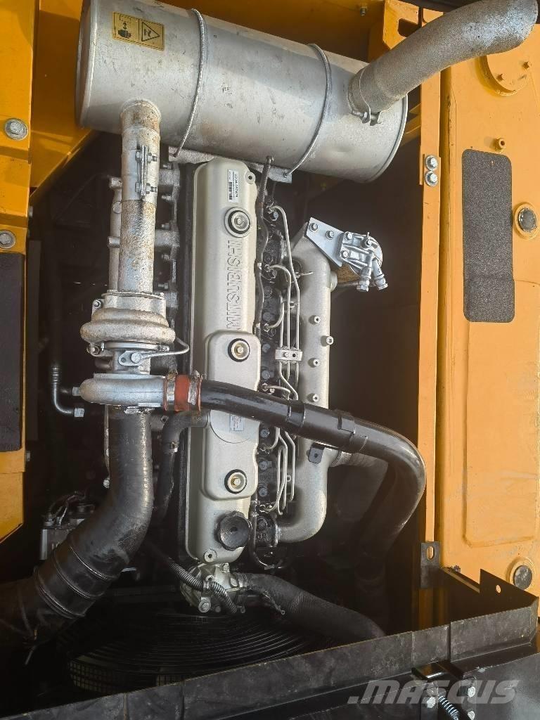 Sany SY 215 C Средни екскаватори 7т - 12т