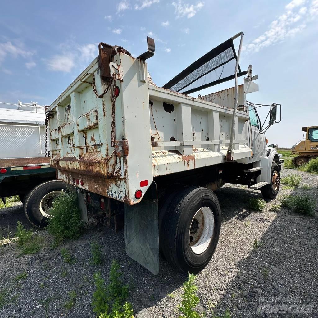 Sterling Dump Truck Самосвал