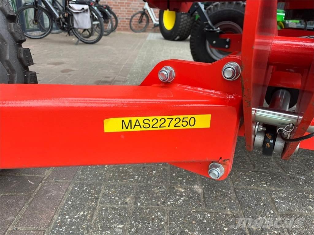 Kuhn RW1410C Машини за опаковане