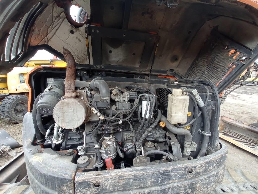 Doosan DX 85 R-3 Средни екскаватори 7т - 12т