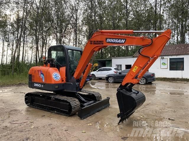 Doosan DH60-7 Мини екскаватори < 7 т