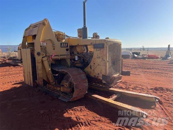 CAT 561 D Тръбополагащи булдозери