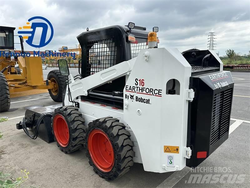 Bobcat S 16 Мини товарачи
