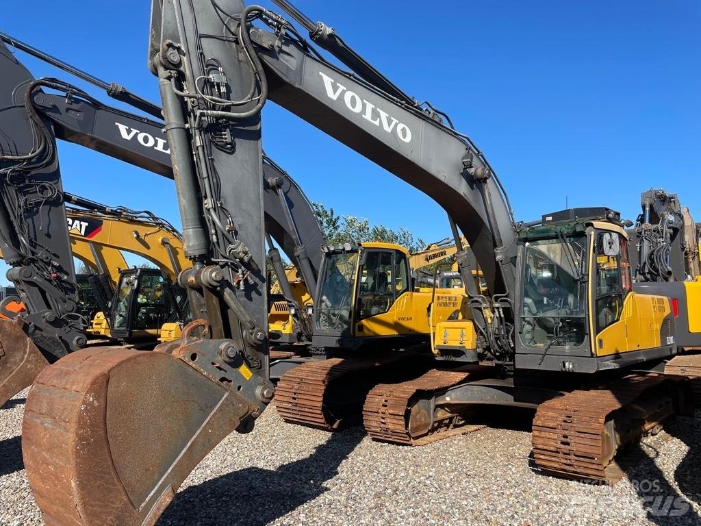 Volvo EC210C Верижен екскаватор