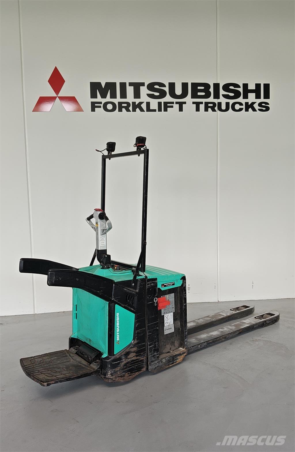 Mitsubishi PBV20N2 Колички с платформа за оператора