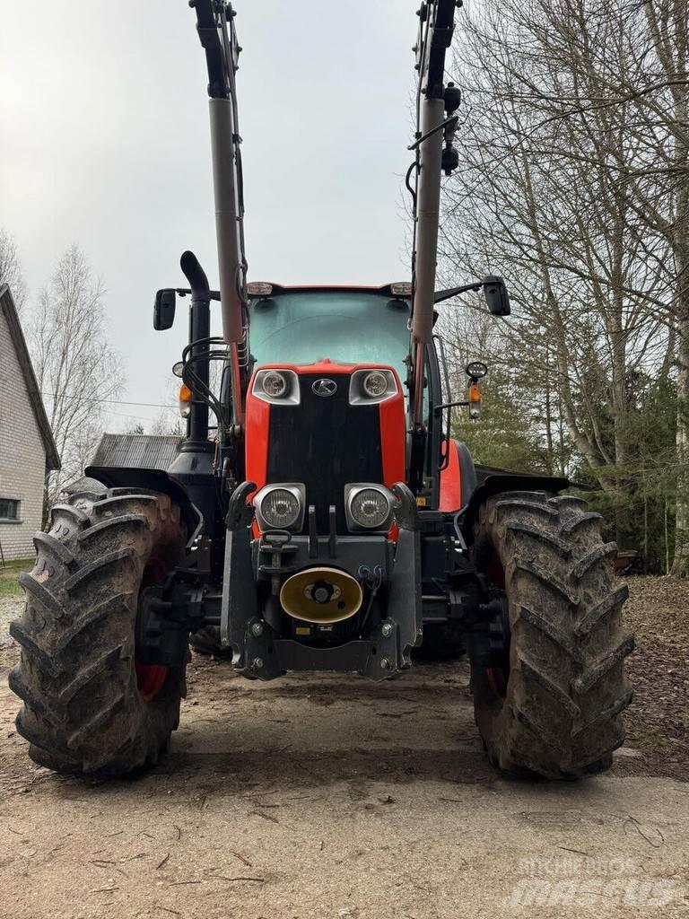 Kubota M135GX Трактори