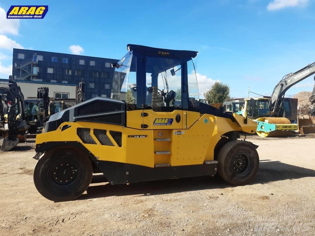 Bomag BW 28 RH Пневматични гумени  ролки
