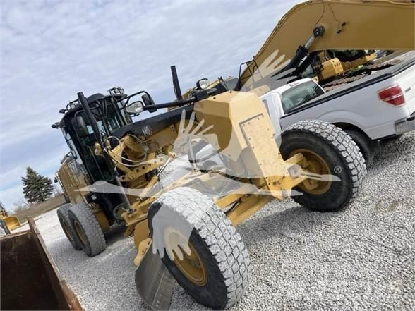 CAT 140 Грейдери