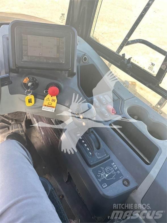 CAT 730 Дъмпери/моторни превозни средства