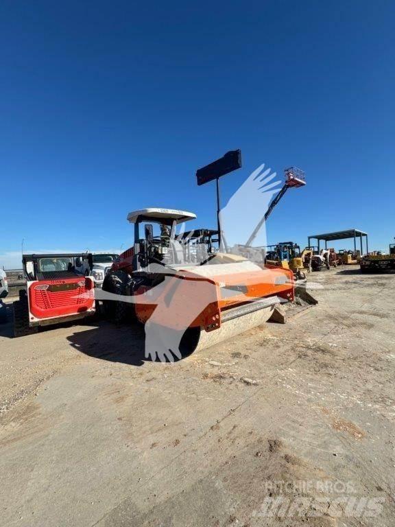 Hamm H10i Еднобарабанни ролки
