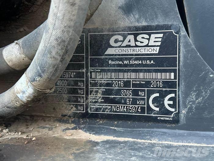 CASE SV300 Мини товарачи