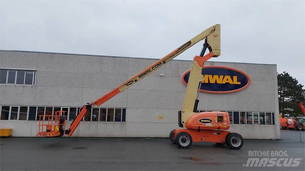 JLG 800AJG Съчленени стрелови подемници