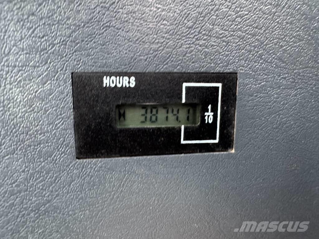 Hyundai HX130LCR Верижен екскаватор