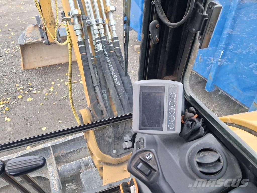 CAT 305E2CR Мини екскаватори < 7 т