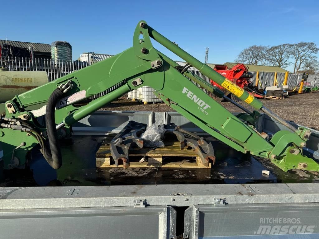 Fendt CARGO 4X80 Челни товарачи и багери