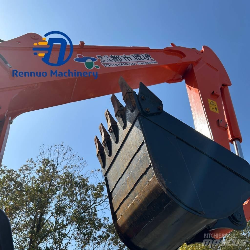 Hitachi ZX60 Мини екскаватори < 7 т