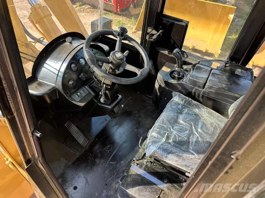 CAT 966 H Колесни товарачи