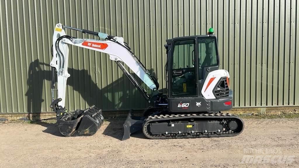 Bobcat E60 Мини екскаватори < 7 т