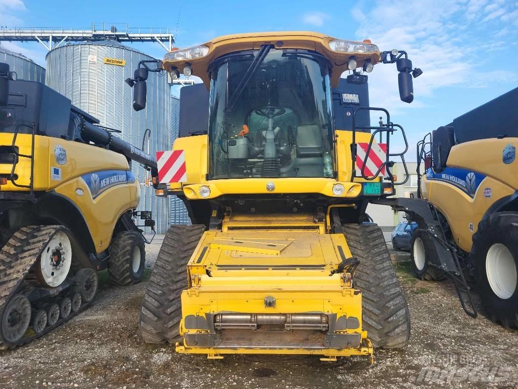 New Holland CR 9090 Комбайни