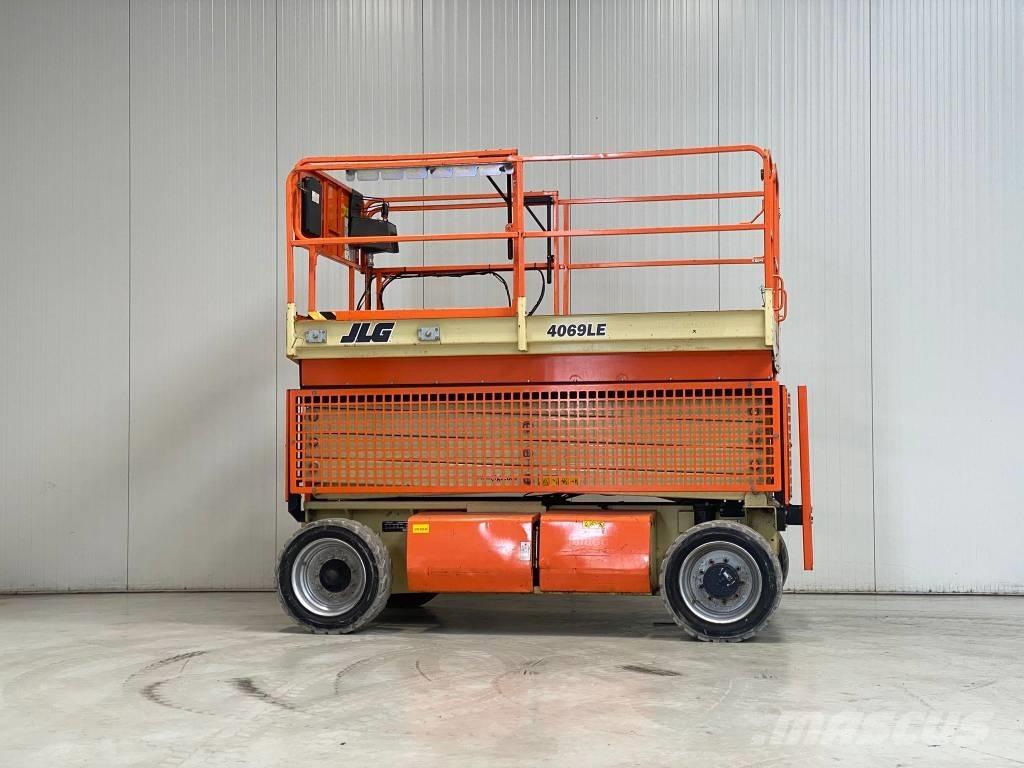 JLG 4069LE Ножични работни платформи
