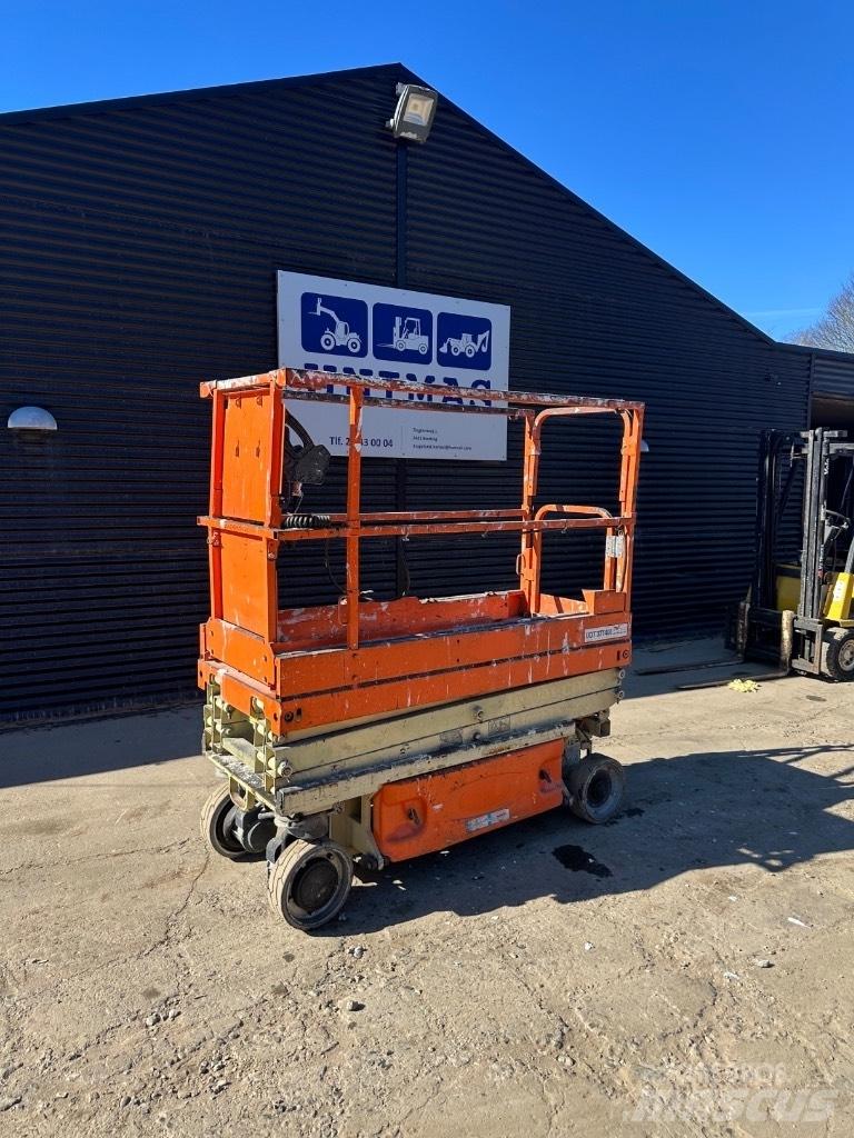 JLG ES1930 Ножични работни платформи