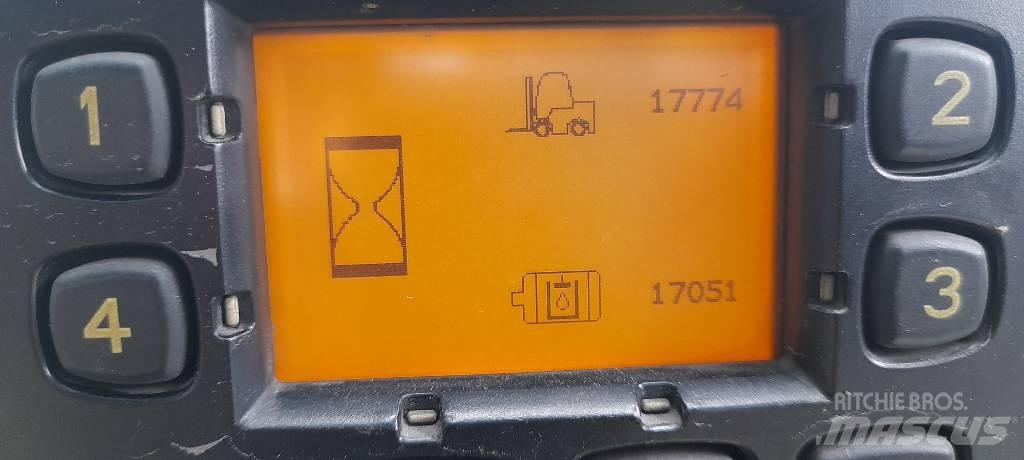 Yale ERP 16 VT MWB Електрически вилични кари-повдигачи