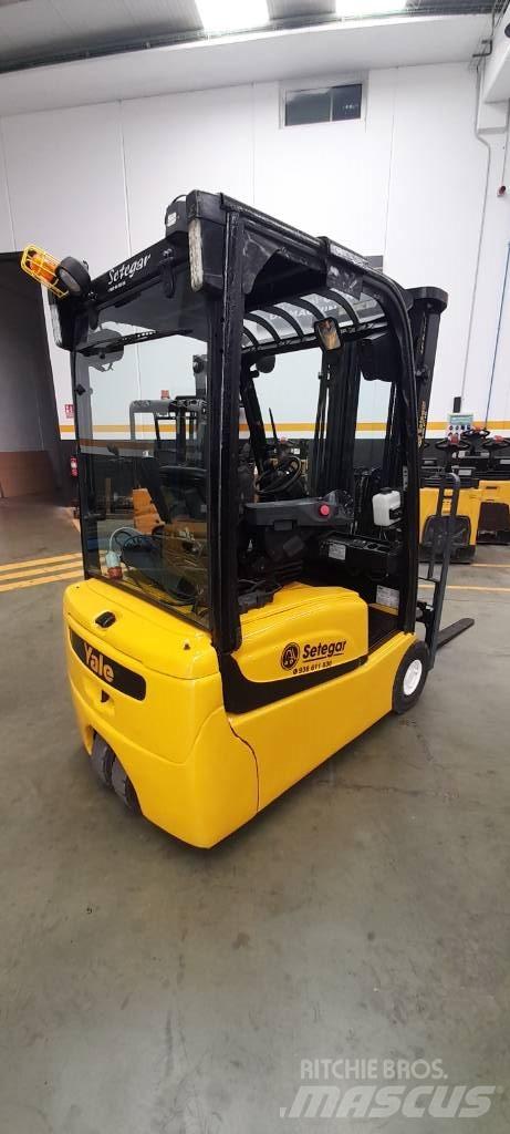 Yale ERP 16 VT MWB Електрически вилични кари-повдигачи