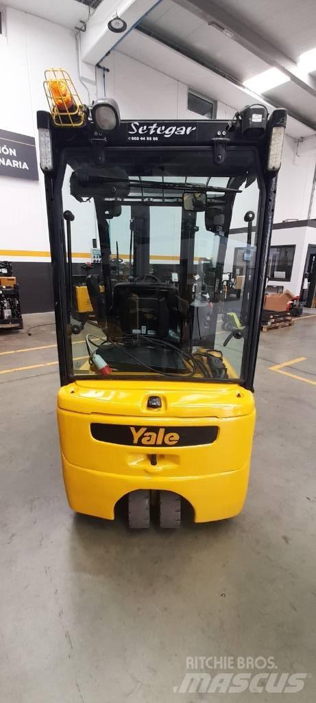 Yale ERP 16 VT MWB Електрически вилични кари-повдигачи