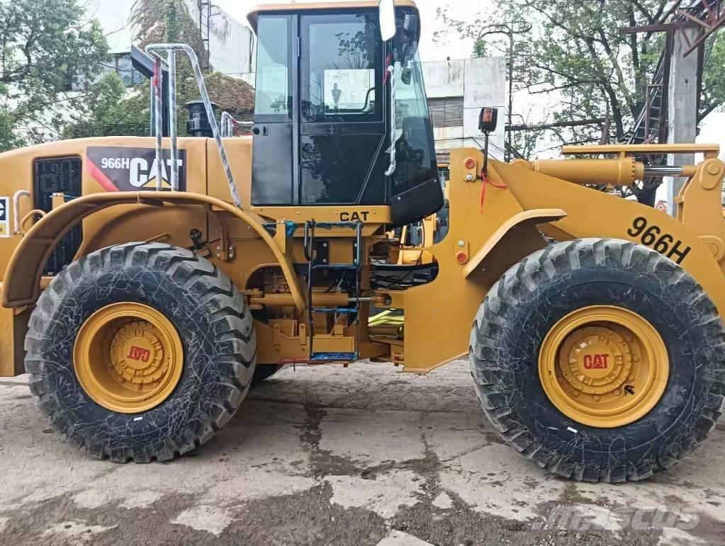 CAT 966 H Колесни товарачи
