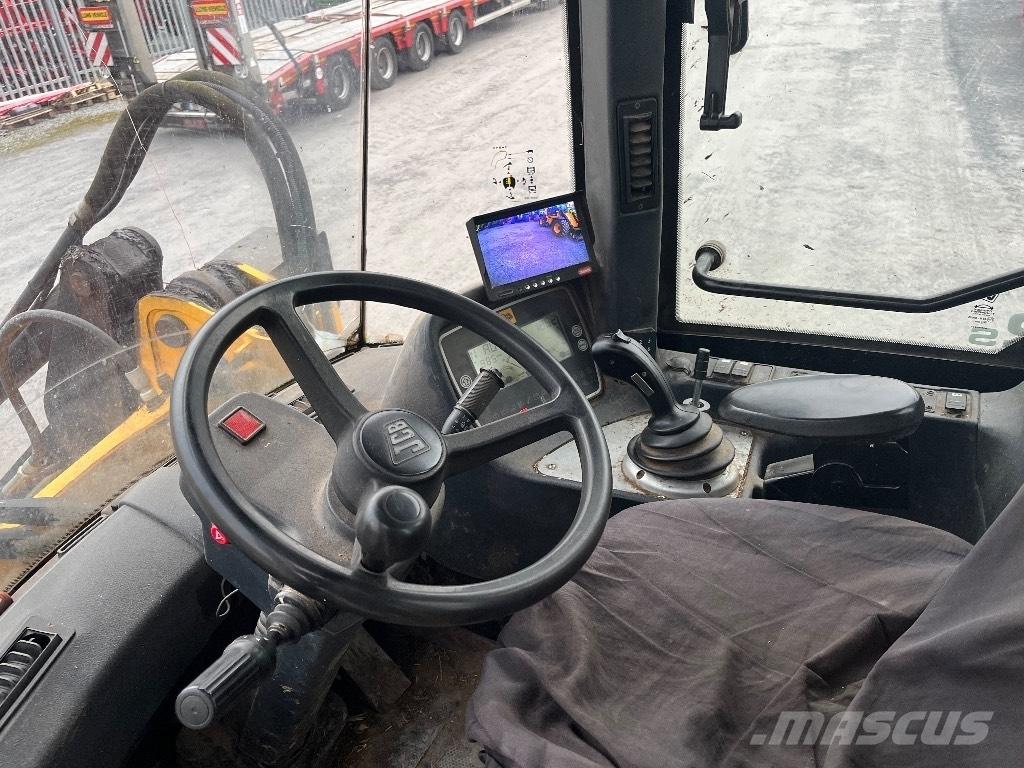 JCB 412 S Agri Колесни товарачи